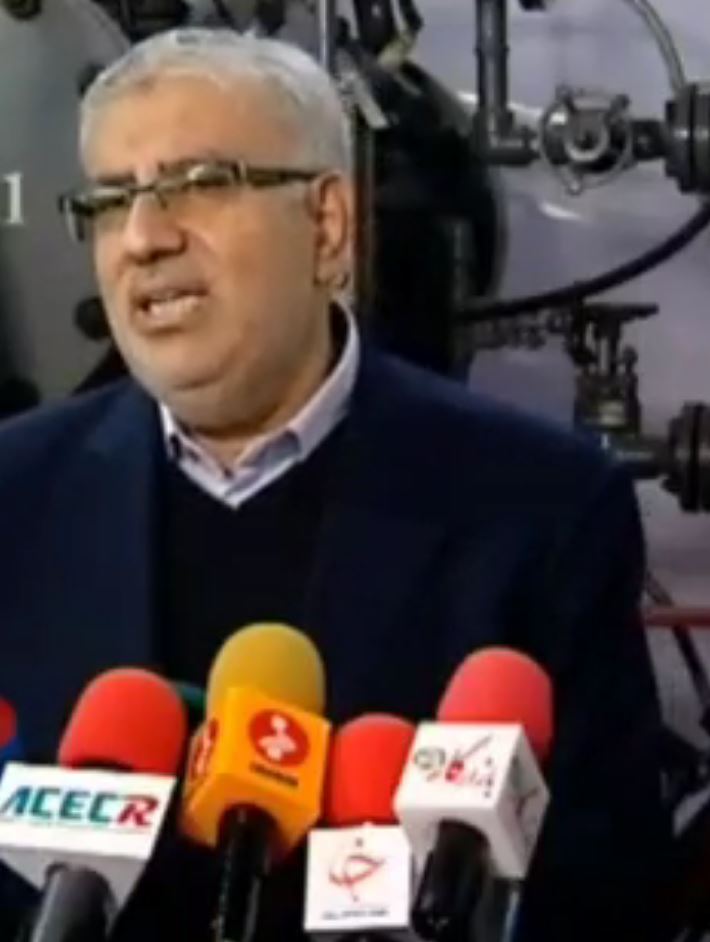 ۱۵ لیتر بنزین