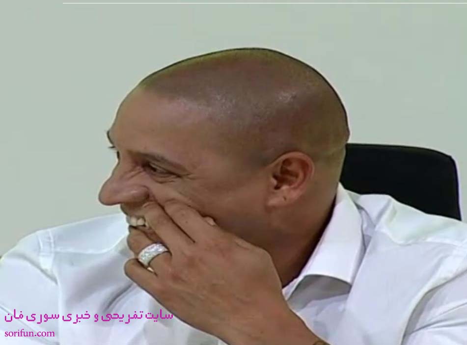 پس گردنی زدن به روبرتو کارلوس
